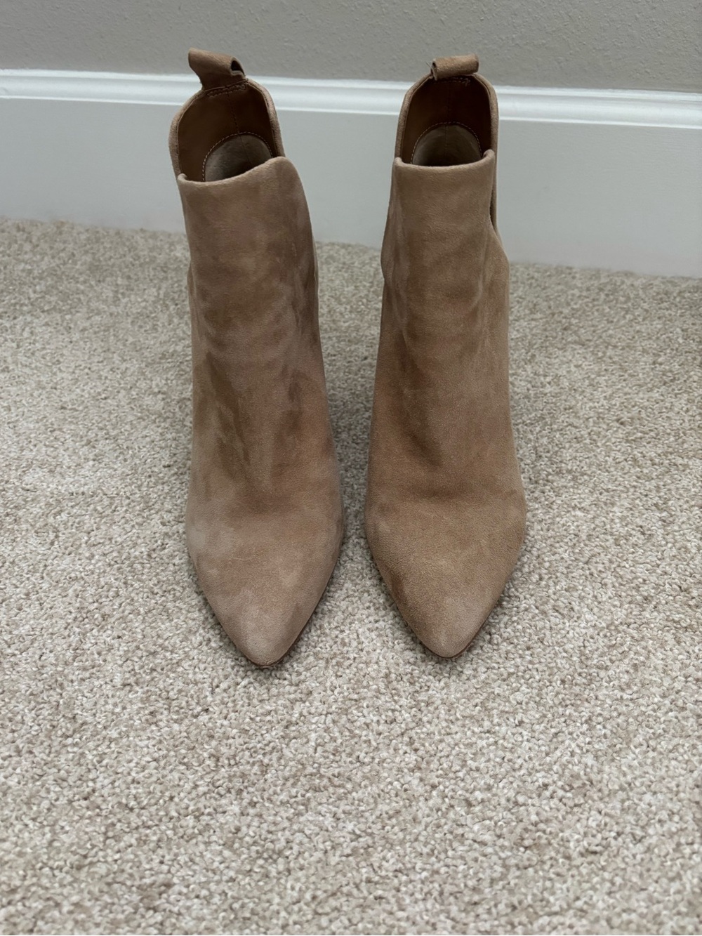 Steve Madden Women's Tan Suede Pointed Toe Ankle Boots